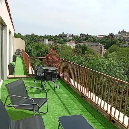 Le Guynemer - Spacieux T2 - 15min Futuroscope - Secteur Gare Apartman *