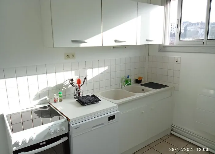 Le Guynemer - Spacieux T2 - Terrasse Avec Vue - Secteur Gare Apartment